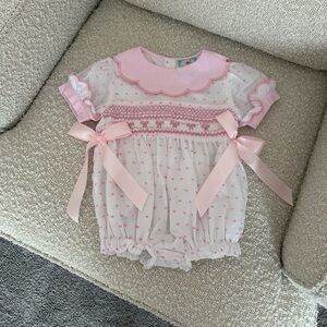 The smocked flamingo bow bubble